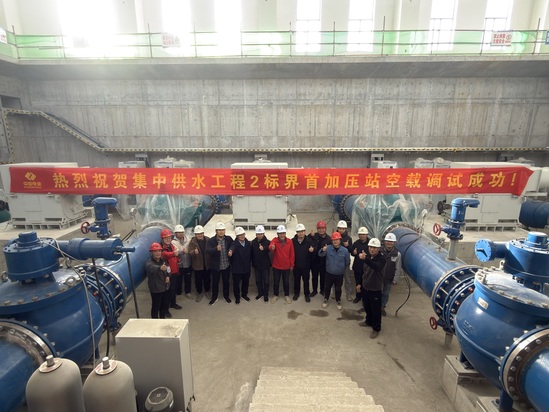 界首调试成功 王苏林摄.jpg